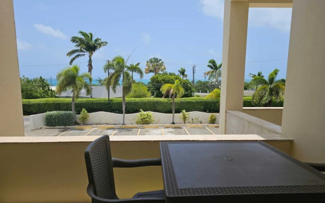 Aurela Residences