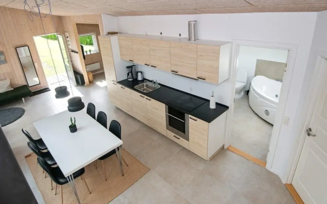 6 Person Holiday Home in Bjert-by Traum