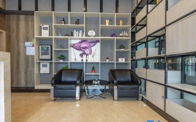 LAN ou Hotel (Guiyang Xiaohe Vanke Metro Station)