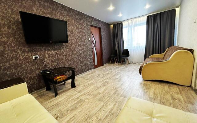 На Север на улице Буркова