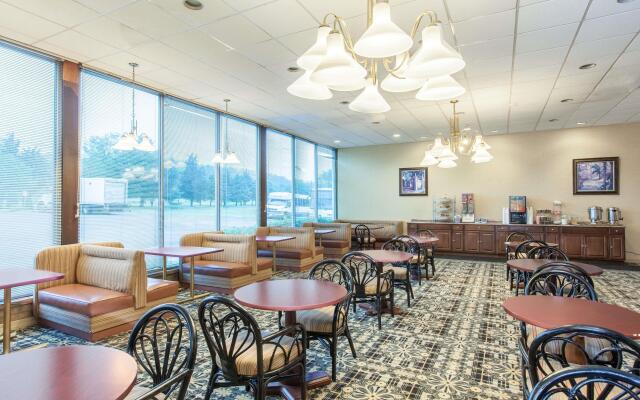 Days Inn Conference Center - Bridgewater