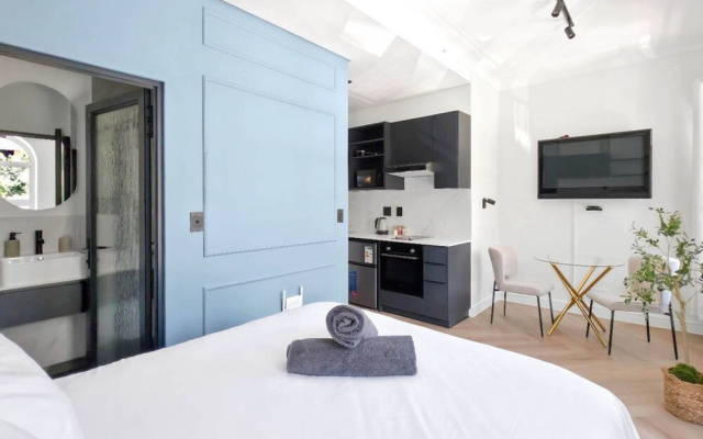 Chic Valour Studio in De Waterkant