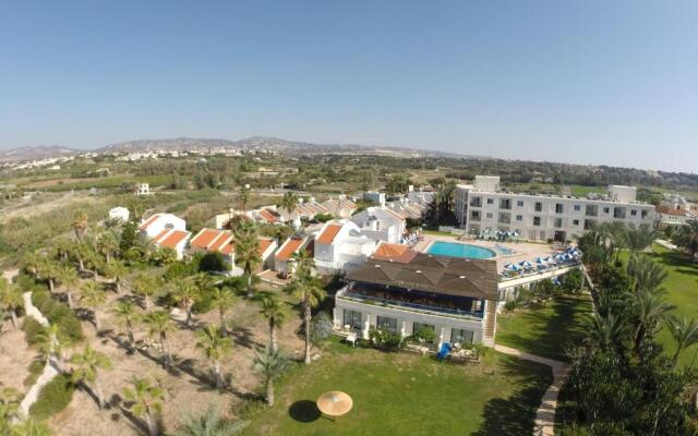 Helios Bay Hotel and Suites