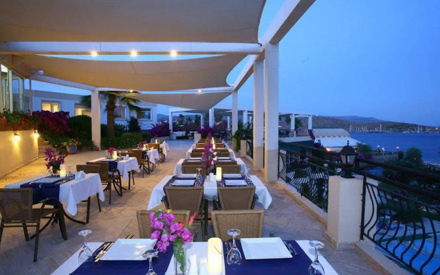 Gundem Resort Hotel