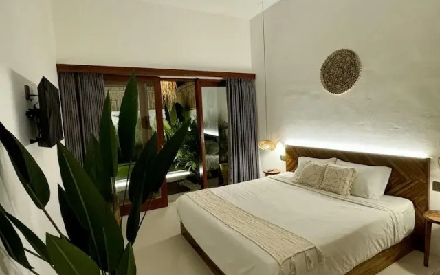 Lovely 2 Bedroom Villa Next to Munggu Beach!