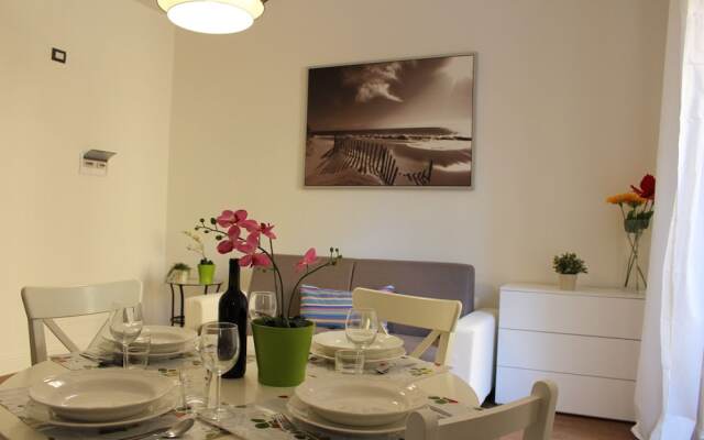 Art Apartment Stazione C