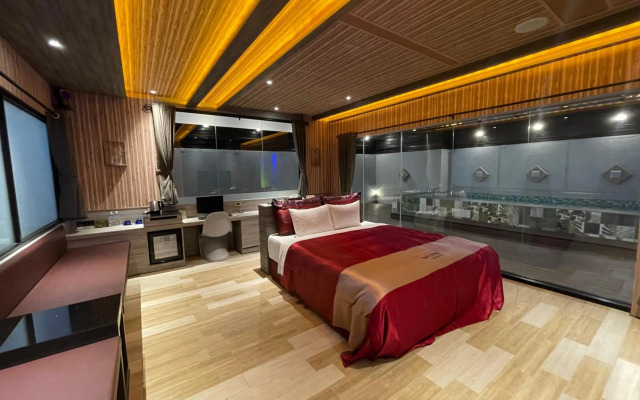 Yosemite Motel - Chunghua Branch