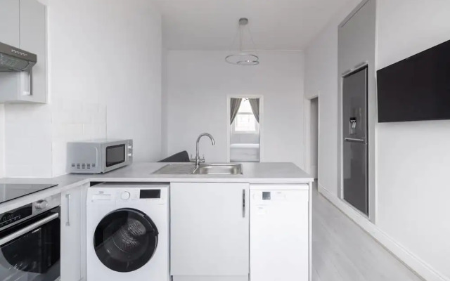 Host Stay Aberdeen Walk Apartment