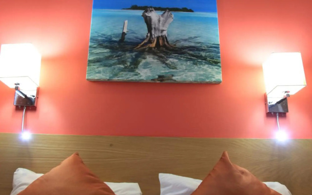 Sheriff Hotel