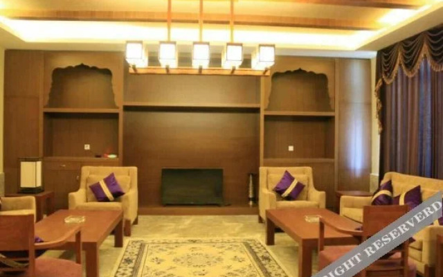 Zangbao Zhijia Hotel