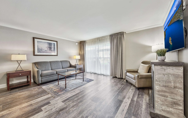 Forest Suites Resort at Heavenly Village