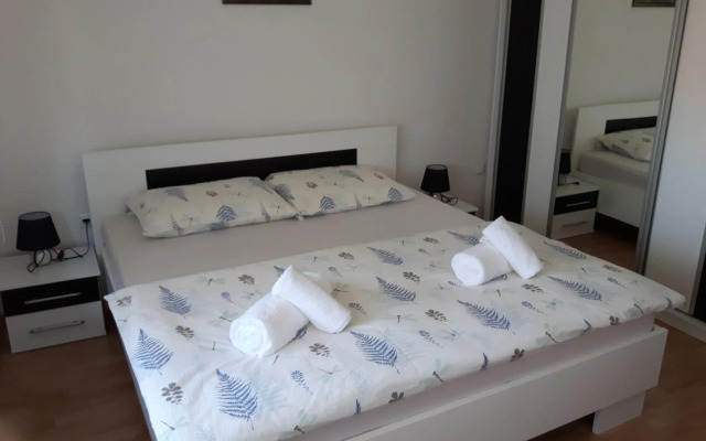 Apartman Petra & Tena