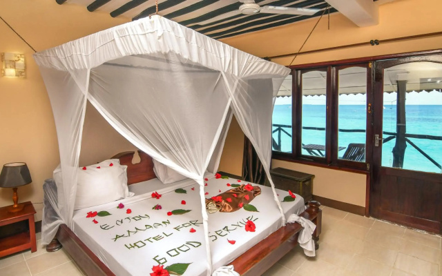 Amaan Beach Bungalows