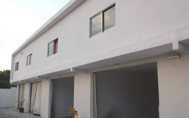 Motel Del Rey