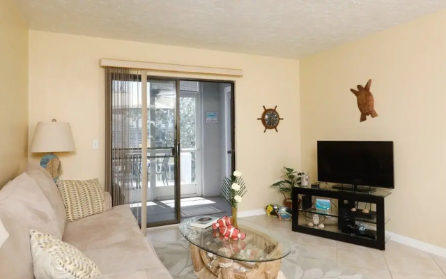 Lemon Bay Waterfront Condo w Patio