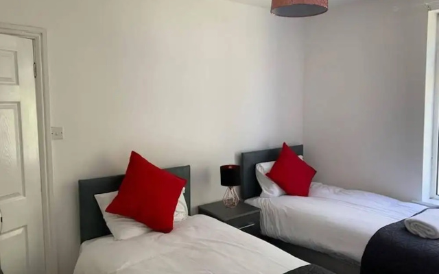 Gateway Mews 5 Bedroom Home