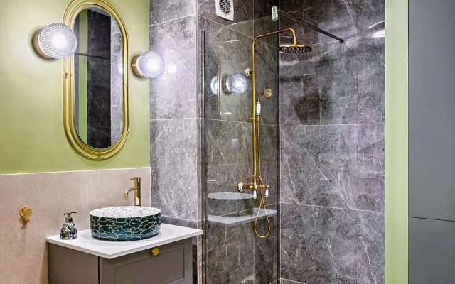 Designer Flat for 4 Heart of Bucharest Kitchen