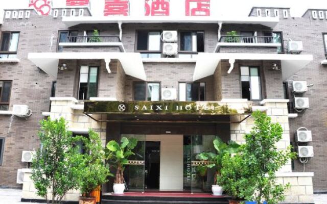 Wulong Saixi Hotel