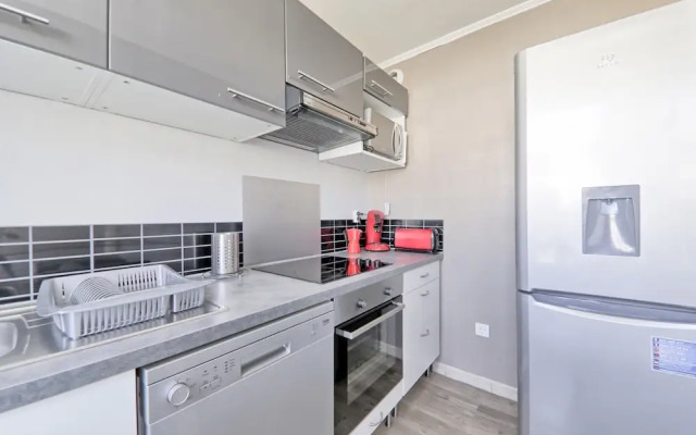 Parkside Apartment I