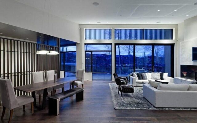 Snowmass_spring_ridge