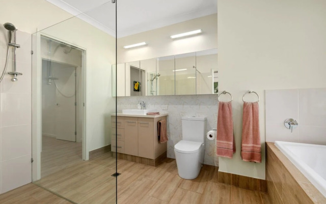 Eden Oceans Edge Palm Cove