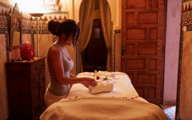 Dar Ayniwen Garden Hotel & Bird Zoo