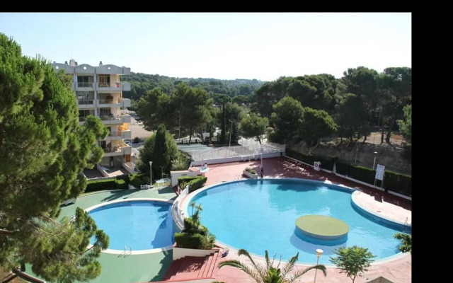 Vendrell Apartments