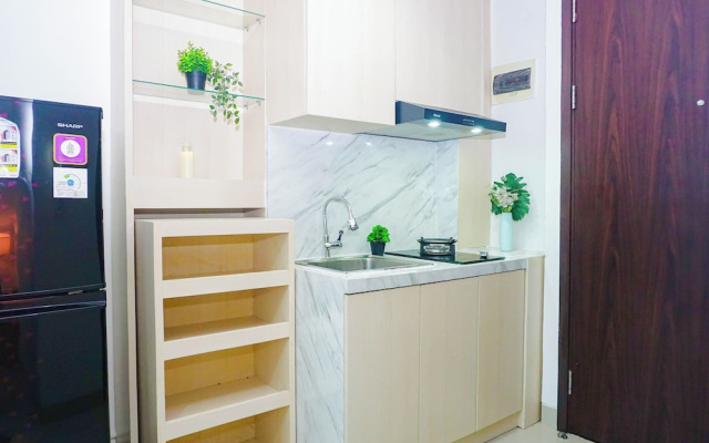Relaxing Stay Studio At Apartment Lrt City Bekasi