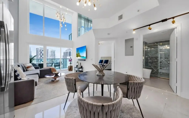Sunbeam Plush 2 Story Loft