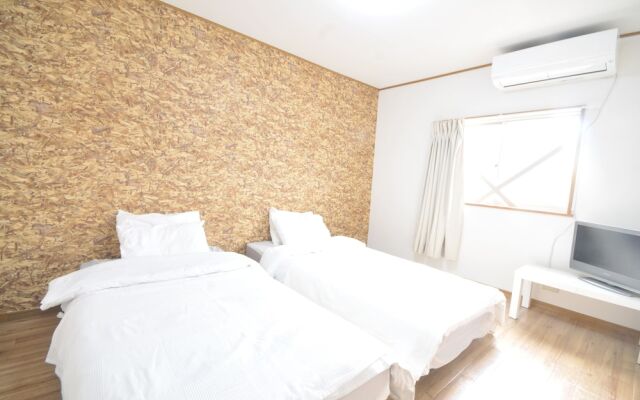 Condominium House Ten-roku