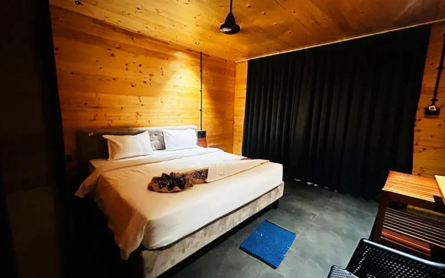 Seclude Eco Cottages