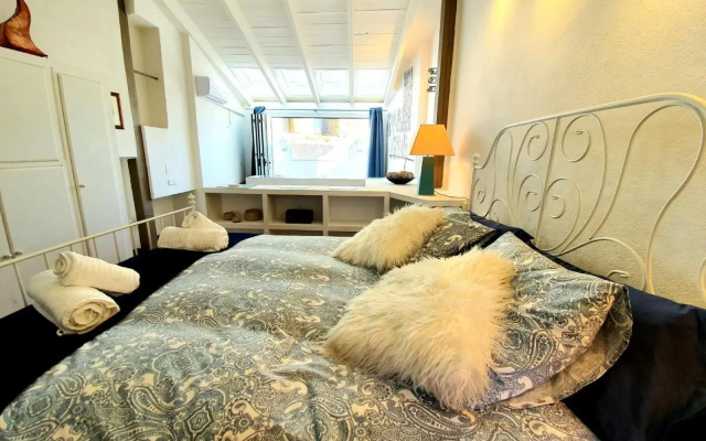 Almocabar Luxury Apartment