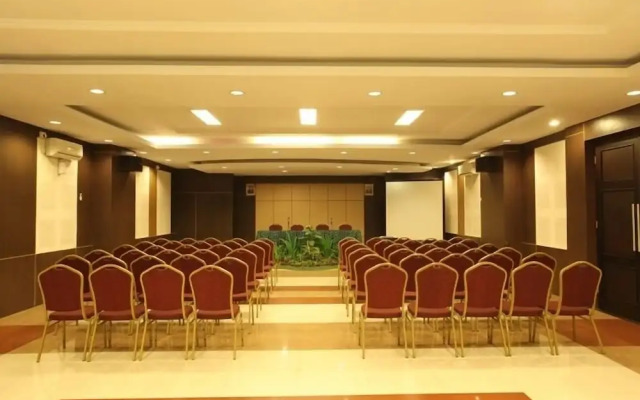 University Club Hotel UGM
