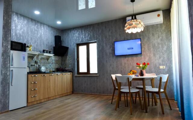 Lions Apartment