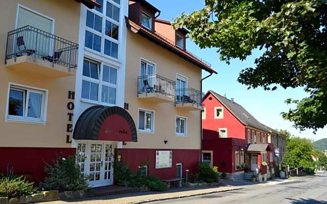 Hotel & Restaurant Zur Linde