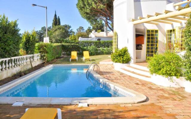 Located on a Quiet Cul-de-sac, Just Within 1 Mile From the Centre of Vilamoura