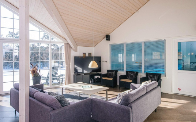 14 Person Holiday Home in Blavand