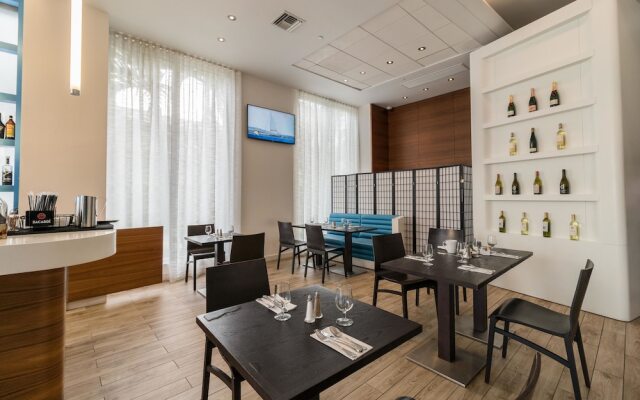 Beachwalk Private Apartments