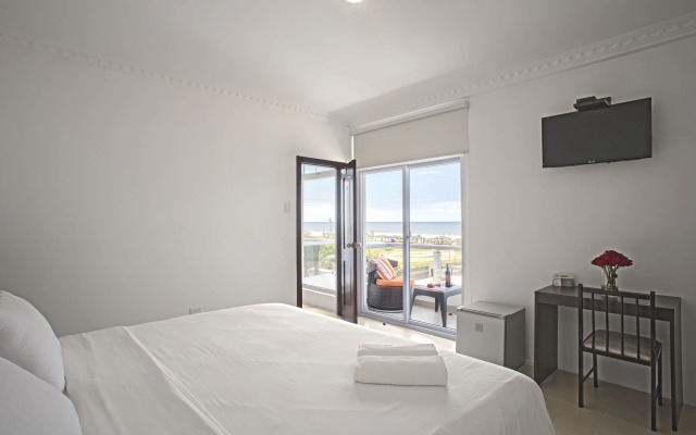 Hotel La Ría Playas