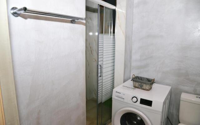 Neo Faliro train st. 2 bedrooms 4 pers. apartment