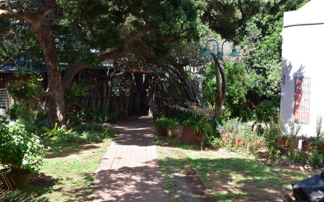 Woodlands Cottages & Camping