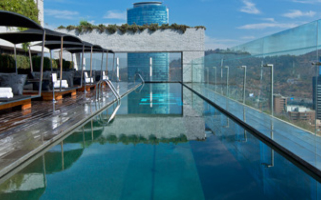 WE Hotel