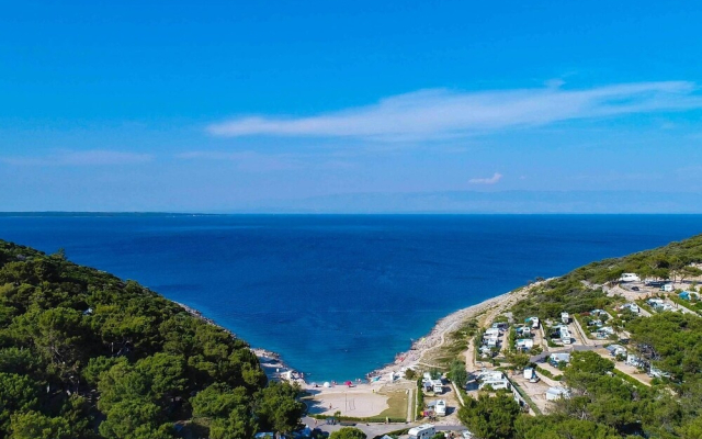 Alluring Holiday Home in Poljana near Sea