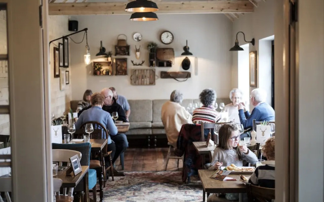 The White Hart