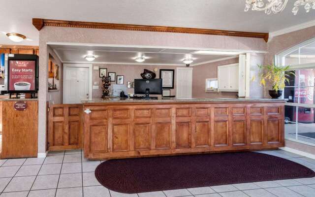 Econo Lodge Jasper