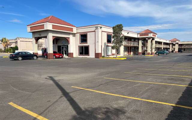 Baymont by Wyndham Odessa University Area