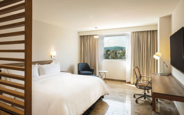 Fiesta Inn Guadalajara Poniente