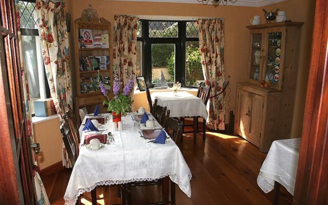 Woodview Lodge B&B