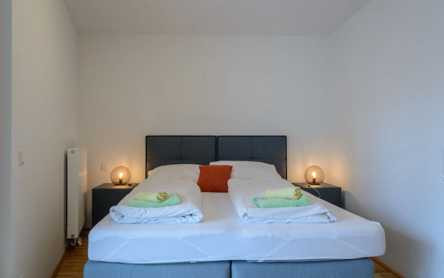 FeelGood Apartments SmartLiving