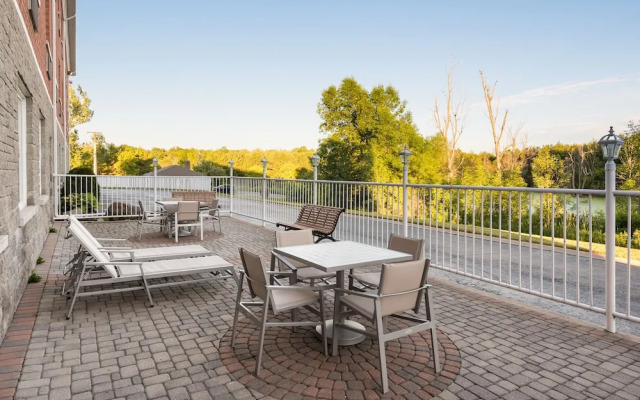 Holiday Inn Express & Suites 1000 Islands - Gananoque